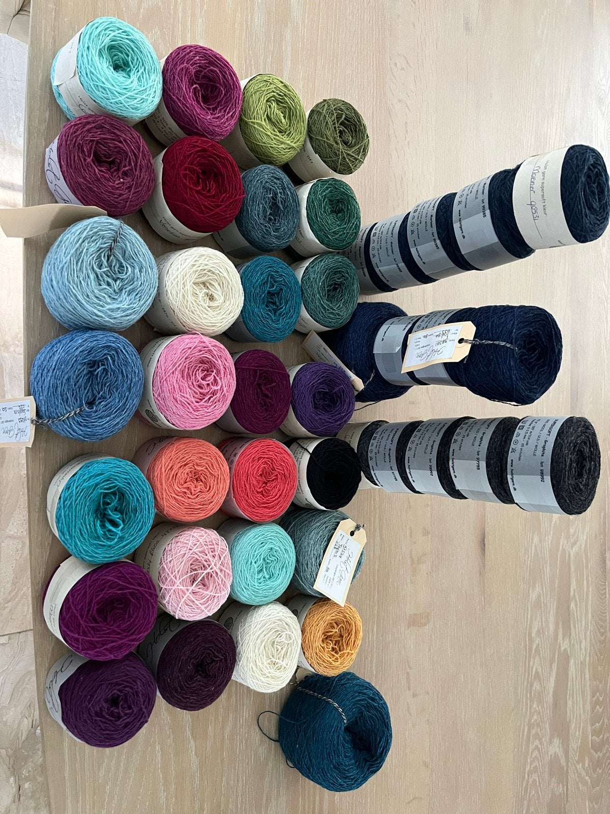 Grote partij Holst Garn wol in diverse kleuren, Ophalen of Verzenden, Nieuw, Breien of Haken, Wol of Garen