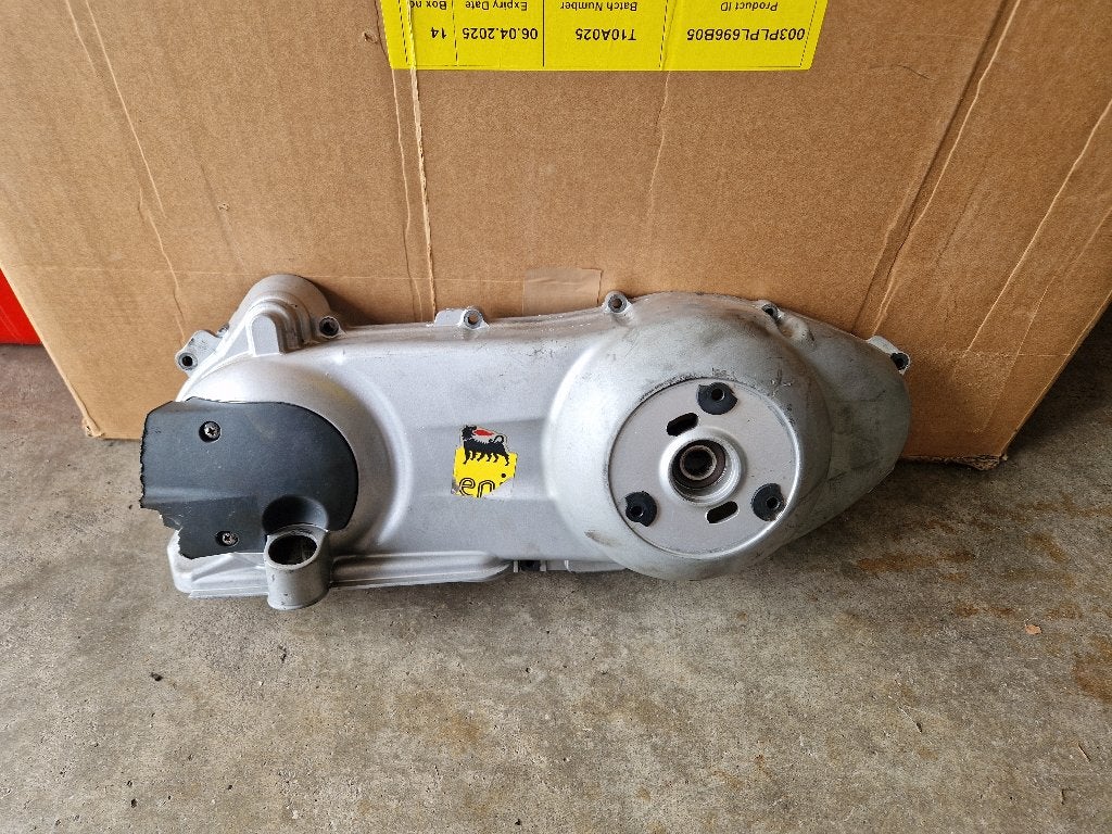 Carterkap vespa gts 300 cc , afkomstig van bj 2015 model, Ophalen, Gebruikt, Blok, Vespa