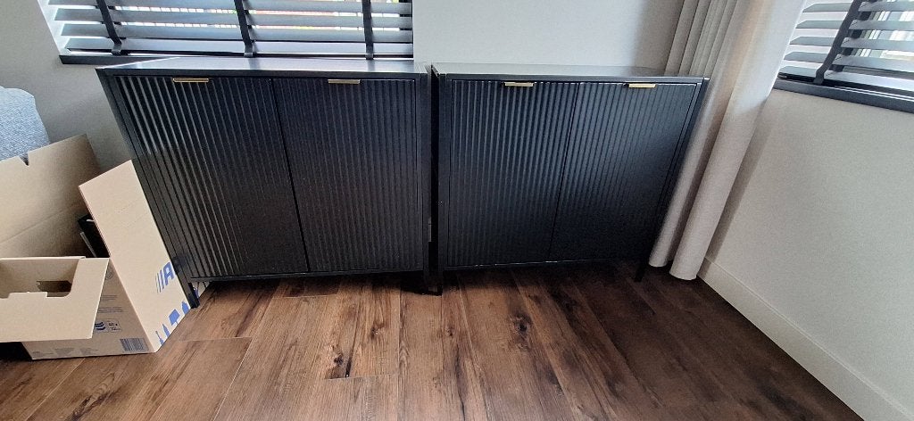 Ribbel kast zwart goud, Ophalen, Zo goed als nieuw