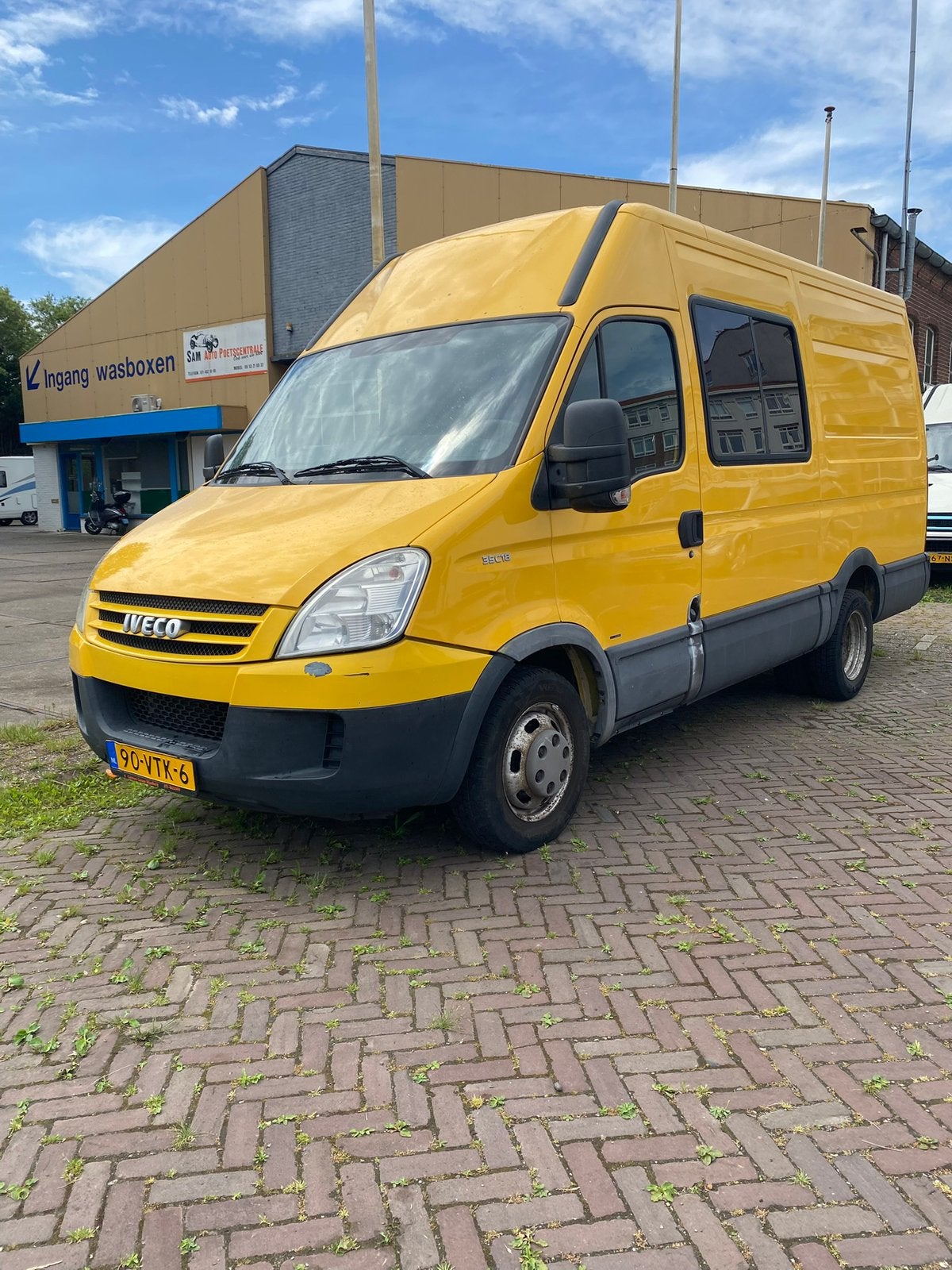 Iveco Daily 35C18SV Euro4 2008, Auto's, Bestelauto's, Particulier, Iveco, Diesel, Automaat, Origineel Nederlands, Geel, Voorwielaandrijving