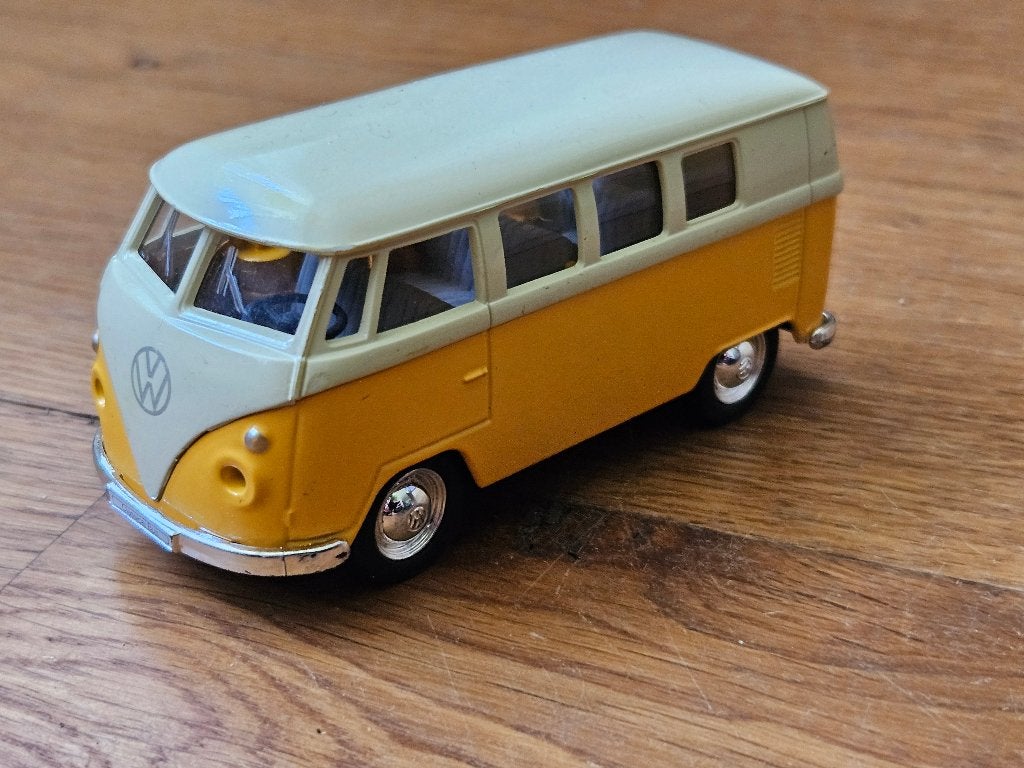 Welly 1963 Volkswagen T1 Bus modelauto, Kinderen en Baby's, Speelgoed | Speelgoedvoertuigen, Ophalen of Verzenden, Gebruikt