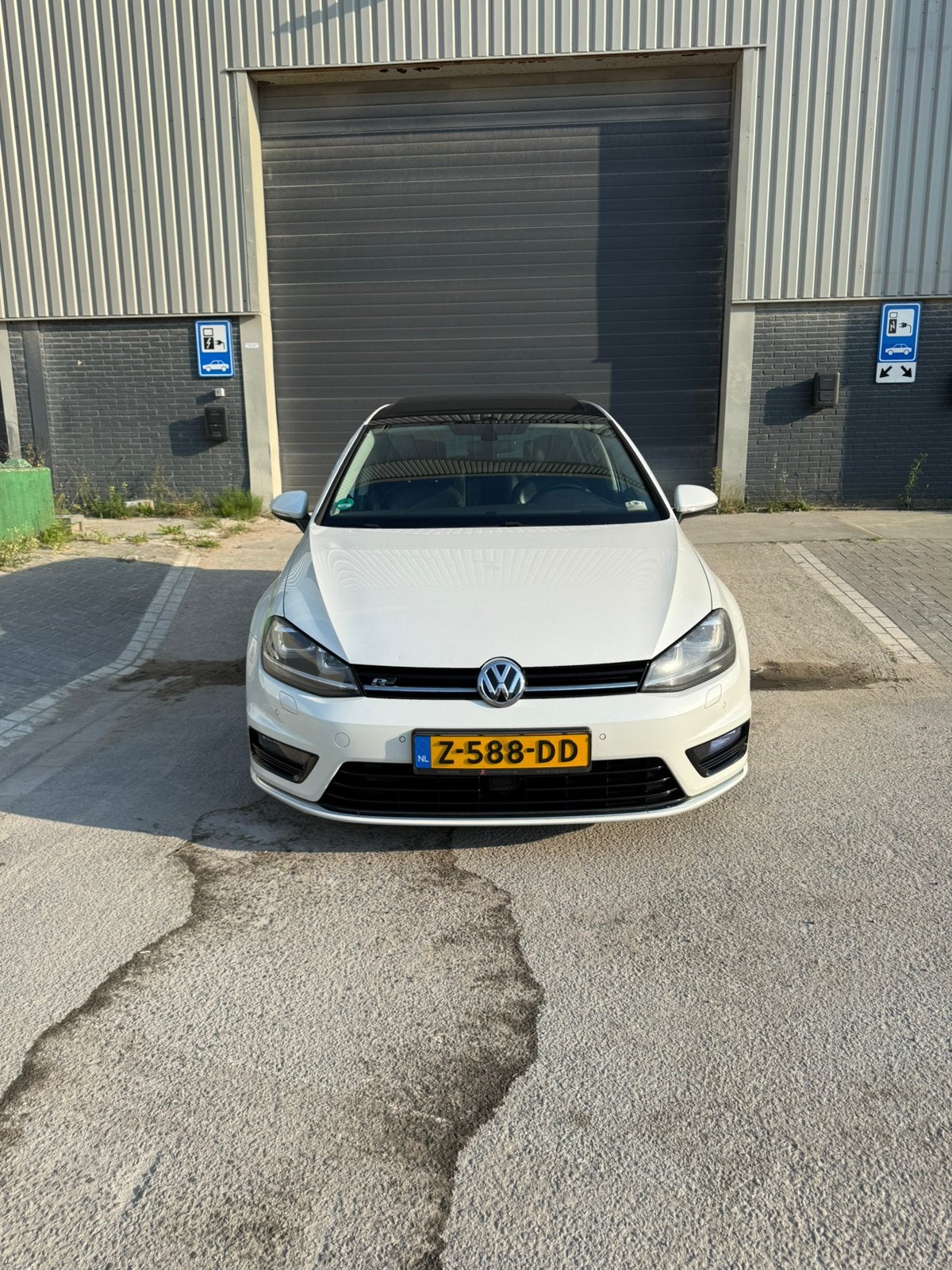 Volkswagen Golf 1.4 TSI 110KW R-LINE/PANO/DSG7/XENON/LED, 4 cilinders, 150 pk, Leder en Stof, Wit
