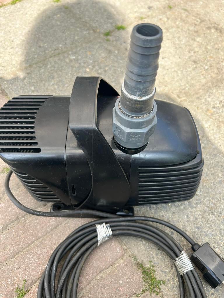 Te koop messner typ mpf 10000 sterke en zuinige Vijverpomp, Tuin en Terras, Ophalen of Verzenden, Zo goed als nieuw, Vijverpomp