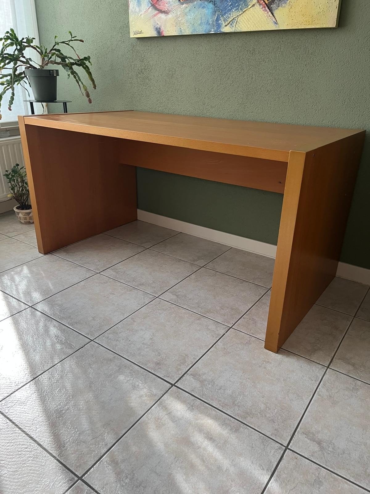 Bureau, Ophalen