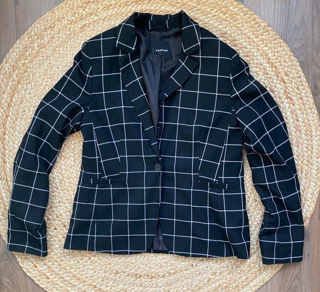 Blazer Taifun maat 38 M, Kleding | Dames, Jasjes, Kostuums en Pakken, Zo goed als nieuw, Maat 38/40 (M), Ophalen of Verzenden