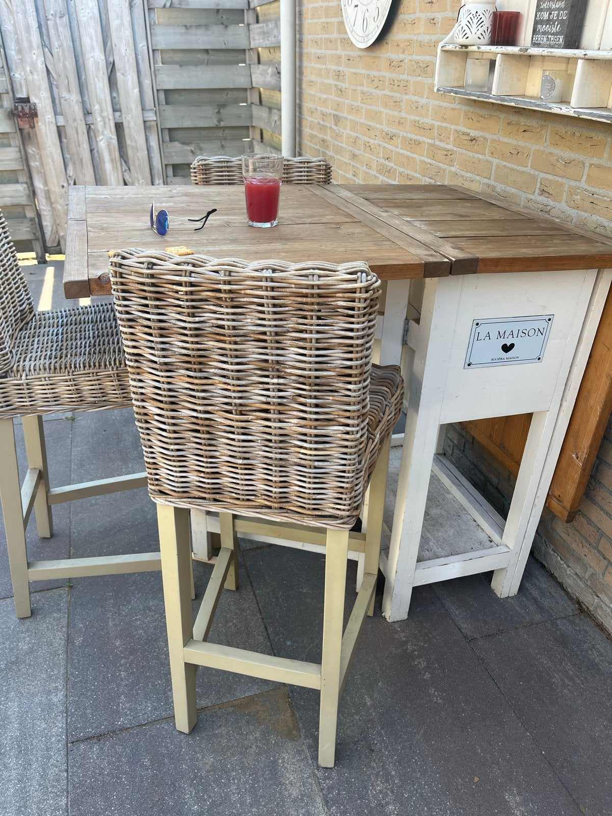 Bar statafel met twee stoelen la maison, Ophalen, Gebruikt, Rechthoekig, Hout