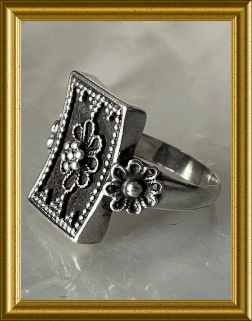 Aparte zilveren ring, Ophalen of Verzenden, Zilver, Ring