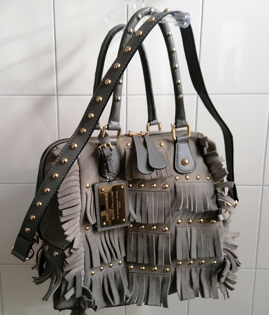 Dolci & Gabbana damestas grijs suède met franjes € 100,00, Sieraden, Tassen en Uiterlijk, Tassen | Damestassen, Ophalen of Verzenden