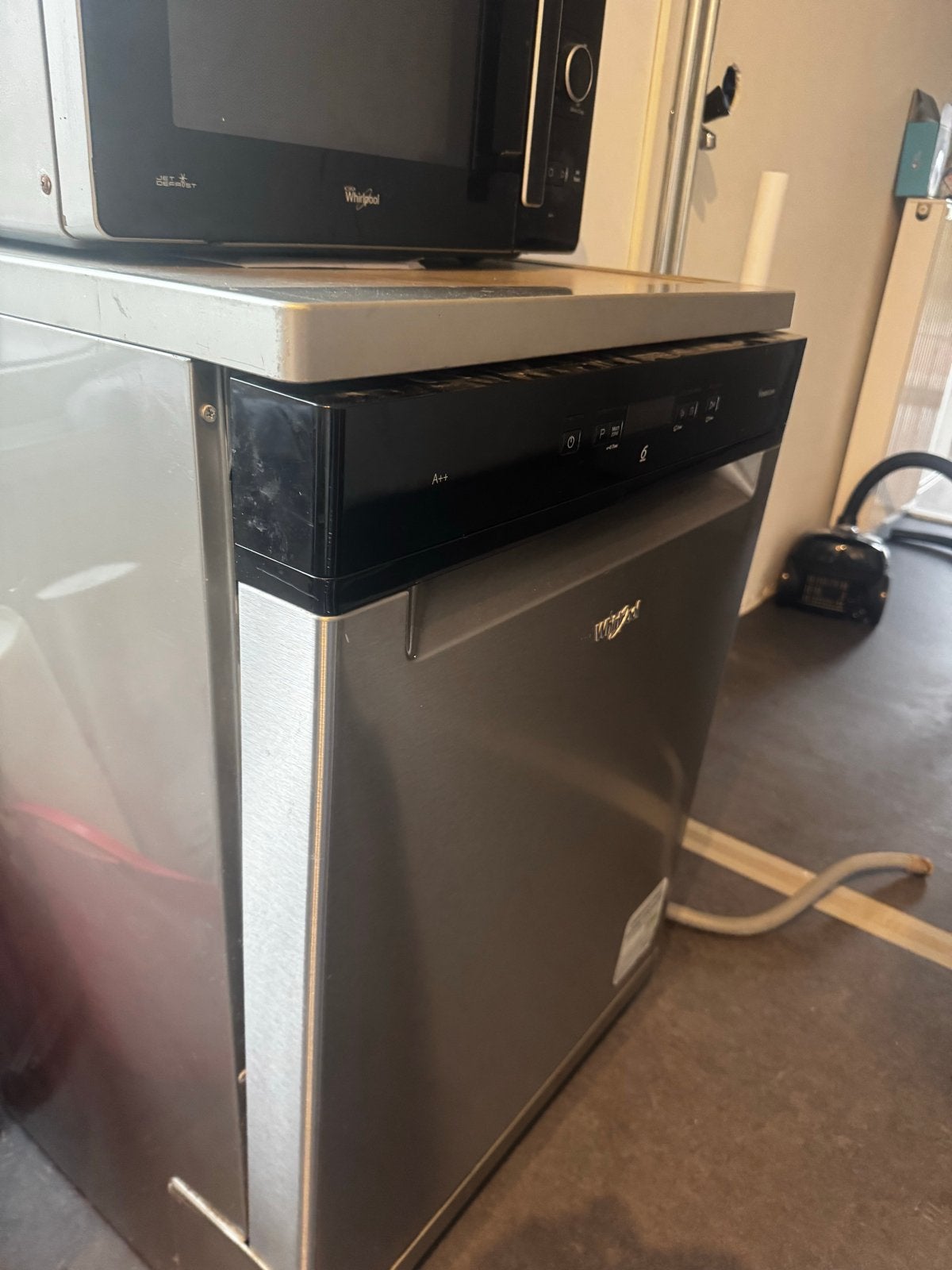 Whirlpool vaatwasser A++ - Zo goed als nieuw, 60 cm of meer, Ophalen of Verzenden, Zo goed als nieuw, Energieklasse A of zuiniger
