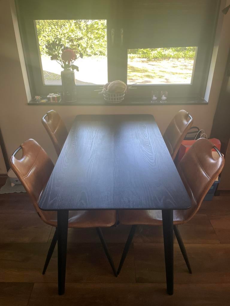 eettafel zwart (Ikea LISABO), Ophalen, 100 tot 150 cm, 50 tot 100 cm, Zo goed als nieuw