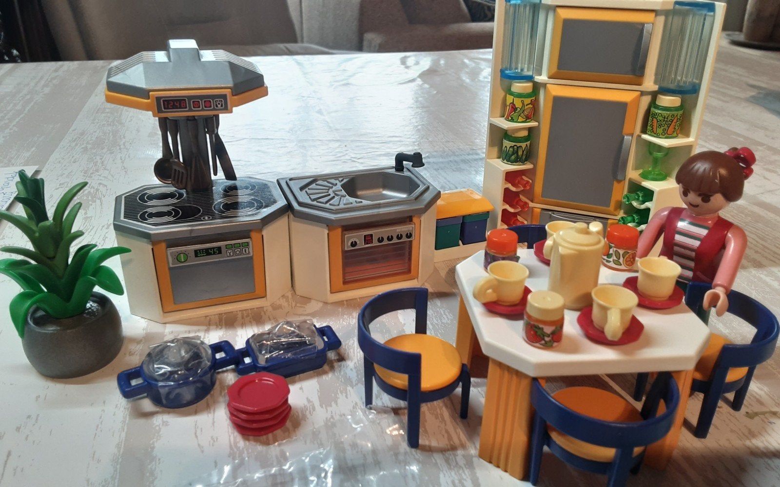 3968 keuken voor huis of villa, Complete set, Overige typen, Ophalen of Verzenden, Zo goed als nieuw
