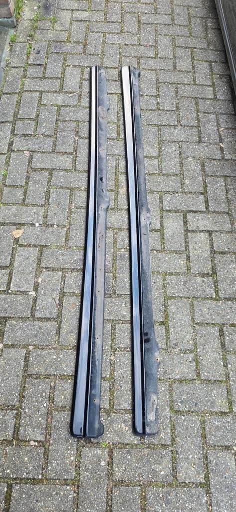 Maxton sideskirts golf 5 R32, Ophalen