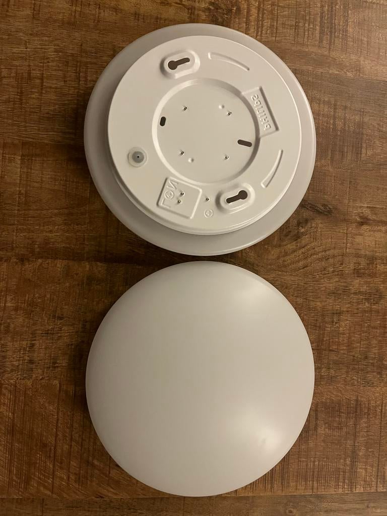 2 Philips Plafonnières - Strak en Modern Design, Huis en Inrichting, Lampen | Plafondlampen, Ophalen of Verzenden, Gebruikt, Kunststof