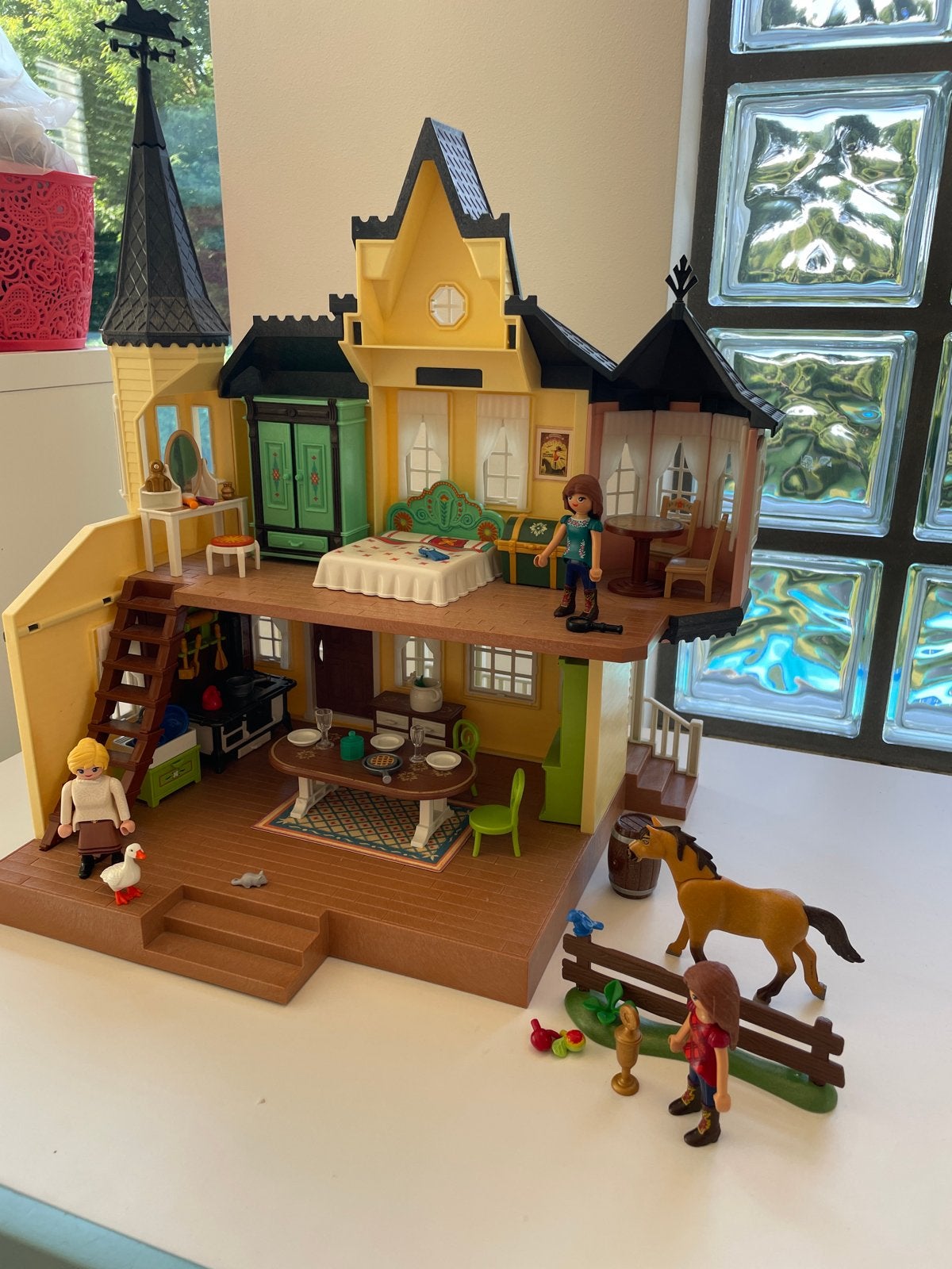 Playmobil Spirit Poppenhuis 9475 en 9476, Kinderen en Baby's, Speelgoed | Poppenhuizen, Ophalen of Verzenden, Zo goed als nieuw