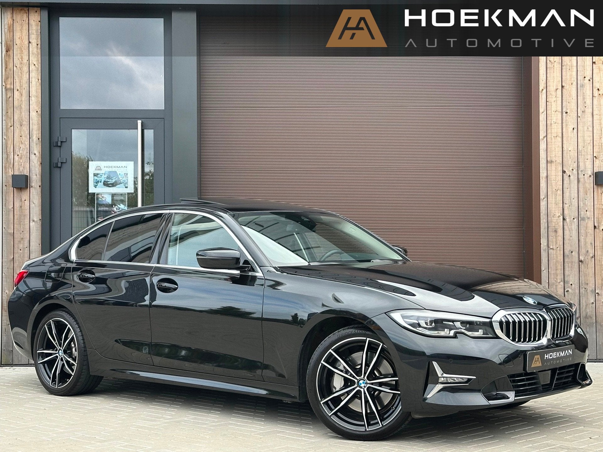 BMW 3-serie 330i High Executive Automaat | Panoramadak, ACC,, Auto's, Automaat, Achterwielaandrijving, Gebruikt, 4 cilinders