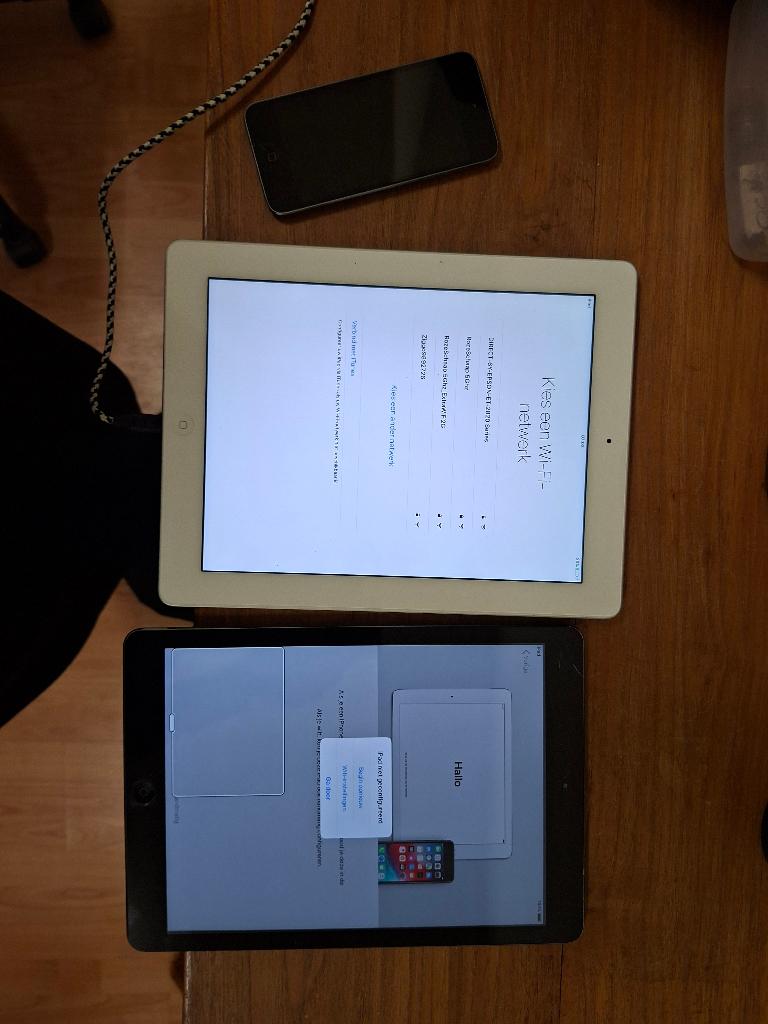 2x apple ipad en 1 ipod in 1 koop, 10 inch, Gebruikt, 32 GB, Apple iPad