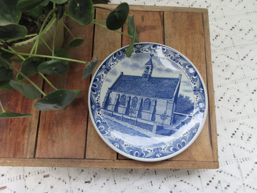 wandbord D. Bl. Ned. Herv. kerk / Pelgrimskerk Vrouwenpolder, Antiek en Kunst, Ophalen of Verzenden
