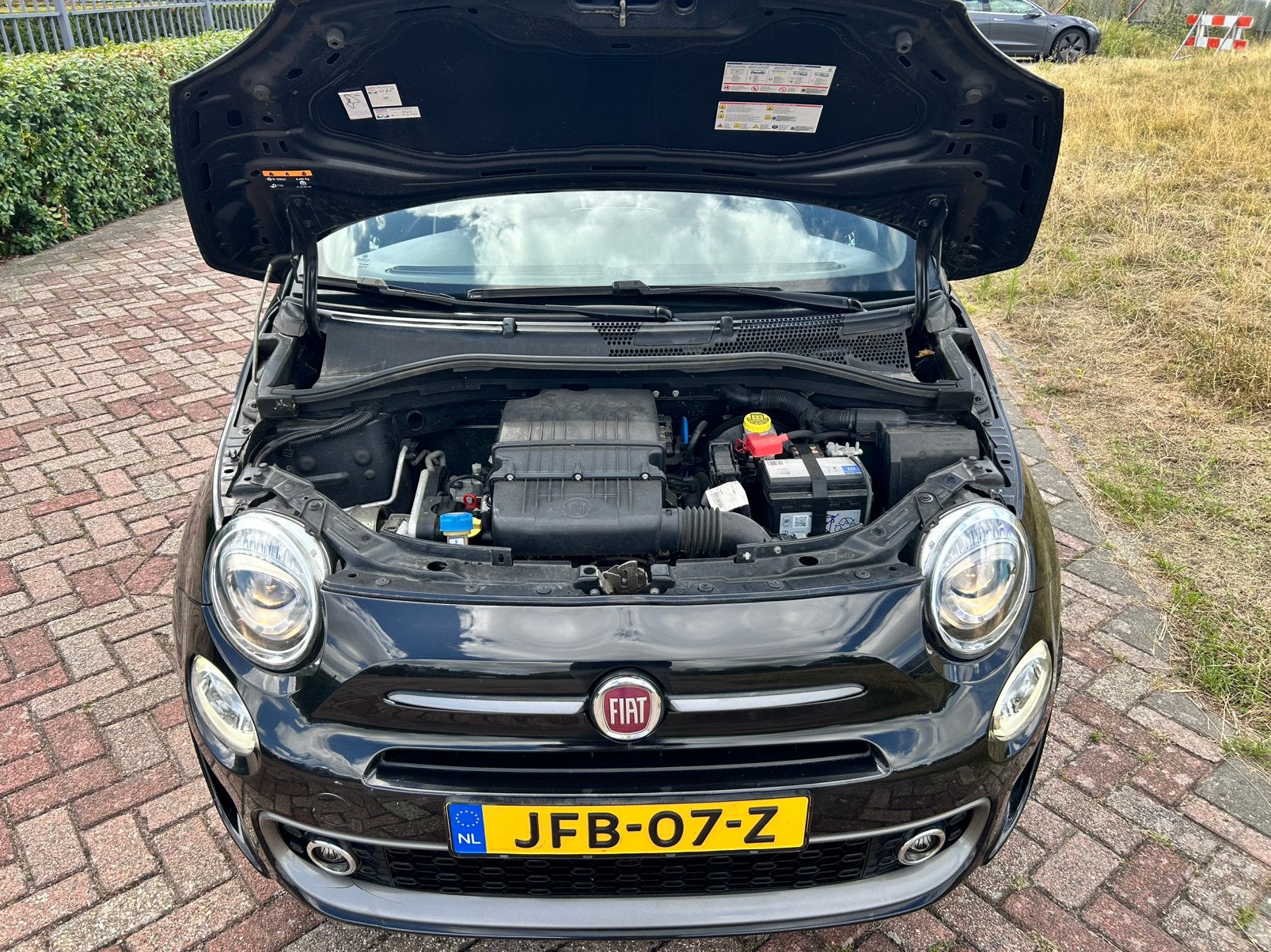 Foto 18 van Fiat 500 1.2 2017 Zwart