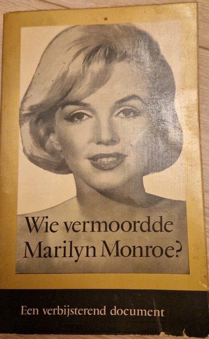 Wie vermoordde Marilyn Monroe? - Een verbijsterend document, Ophalen of Verzenden, Gelezen, Onbekend, Film, Tv en Media