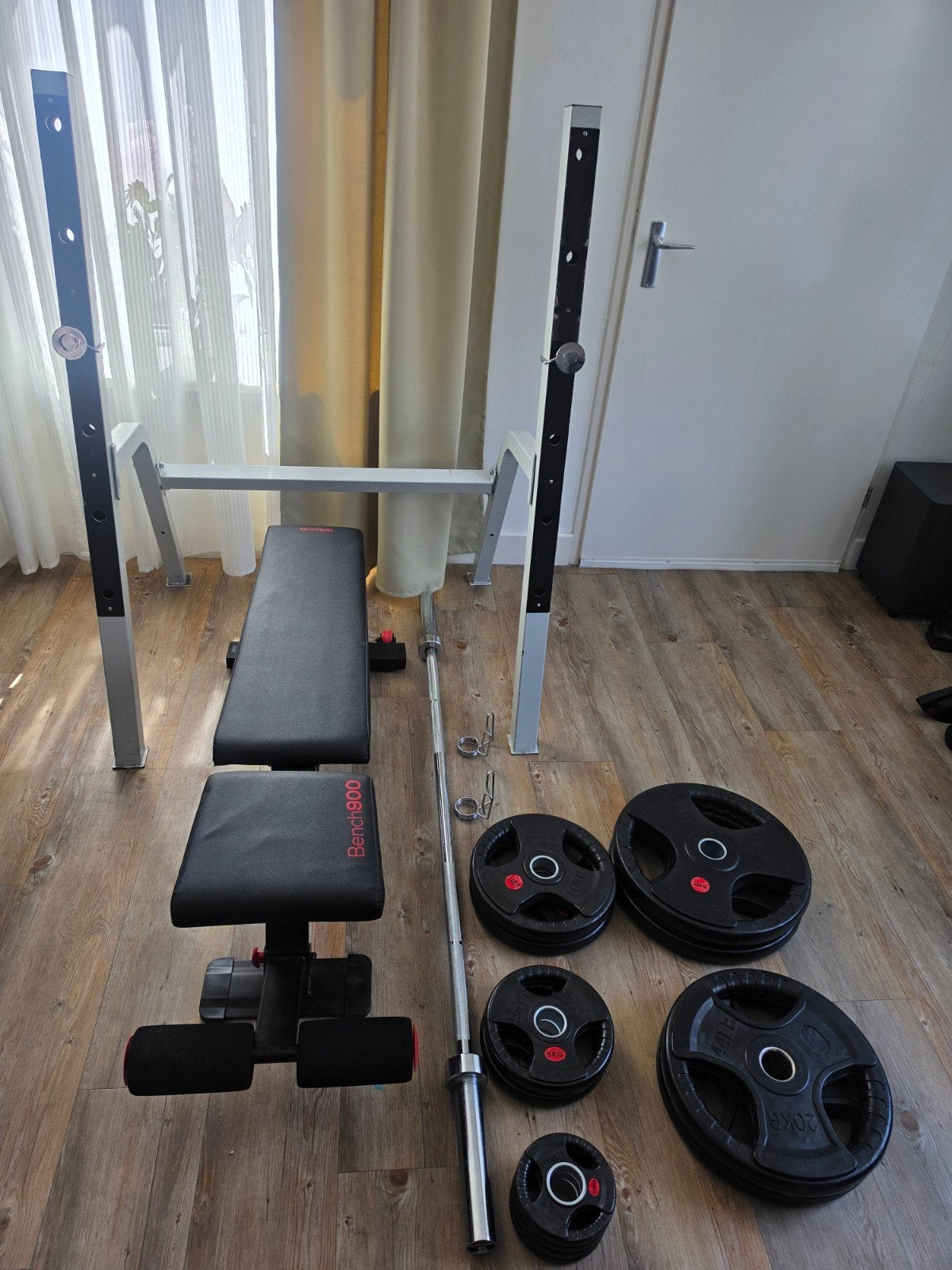 Fitness set, 125kg Olympische gewichten, bankje, halterstang, Ophalen, Zo goed als nieuw, Fitnessbank
