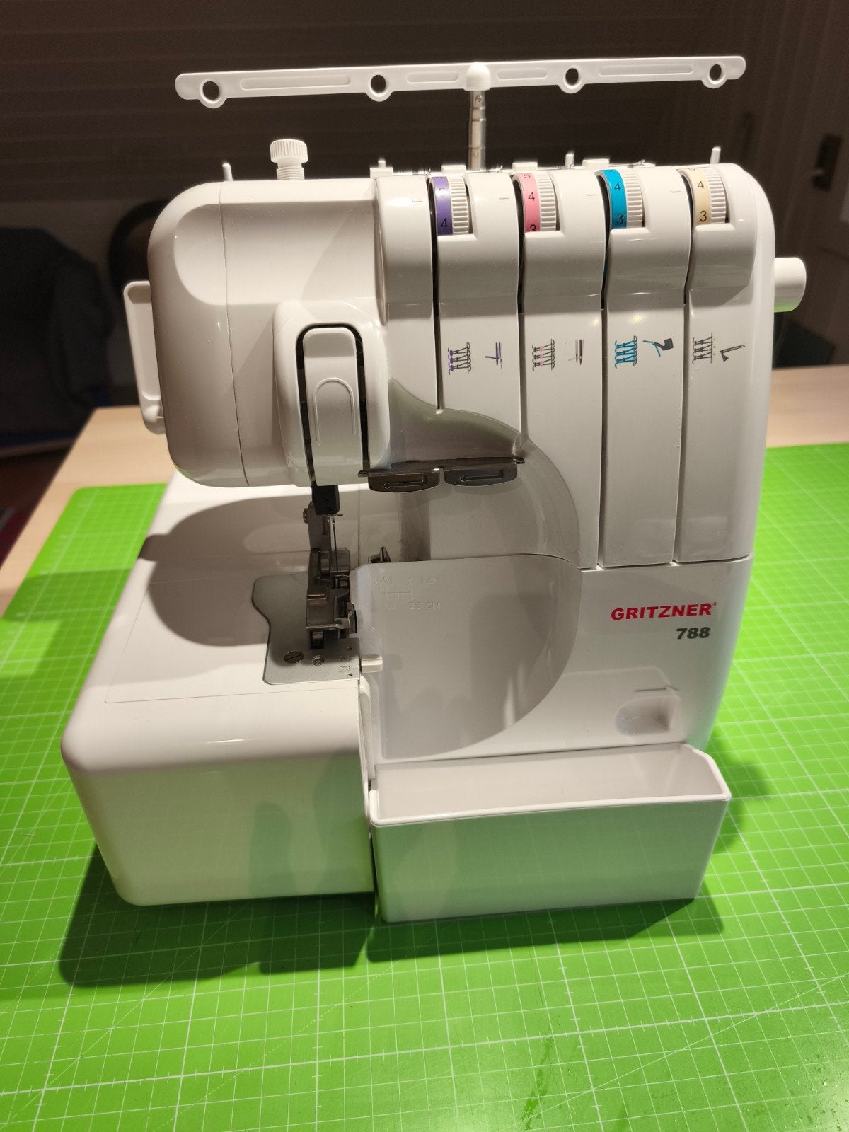 Gritzner 788 Overlock lockmachine met toebehoren+handleiding, Ophalen of Verzenden, Gebruikt, Lockmachine, Overige merken
