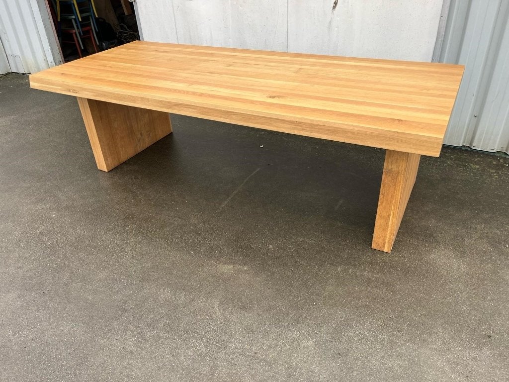 Luxe eiken eettafel stamtafel 260x110 cm showroommodel, Ophalen