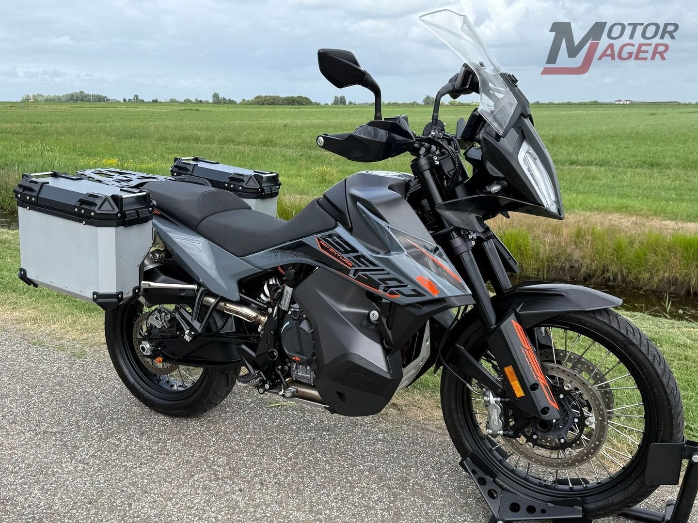 KTM 890 ADVENTURE + Zijkoffers ( 690 790 990 1290 ), Motoren, 2 cilinders, Motorrijbewijs A, Meer dan 35 kW, Overig