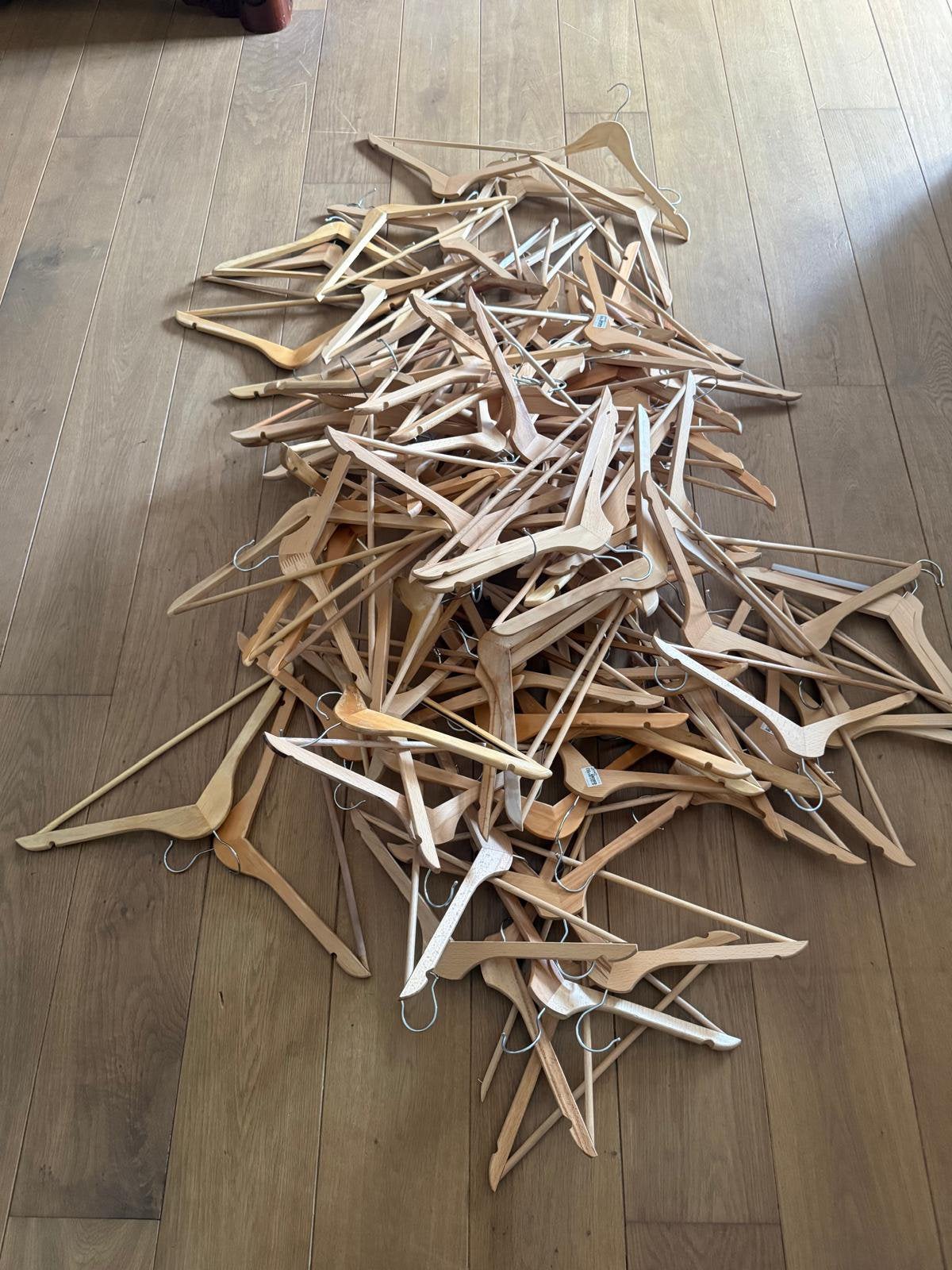 Ikea houten kledinghangers, Ophalen of Verzenden, Zo goed als nieuw, Hout