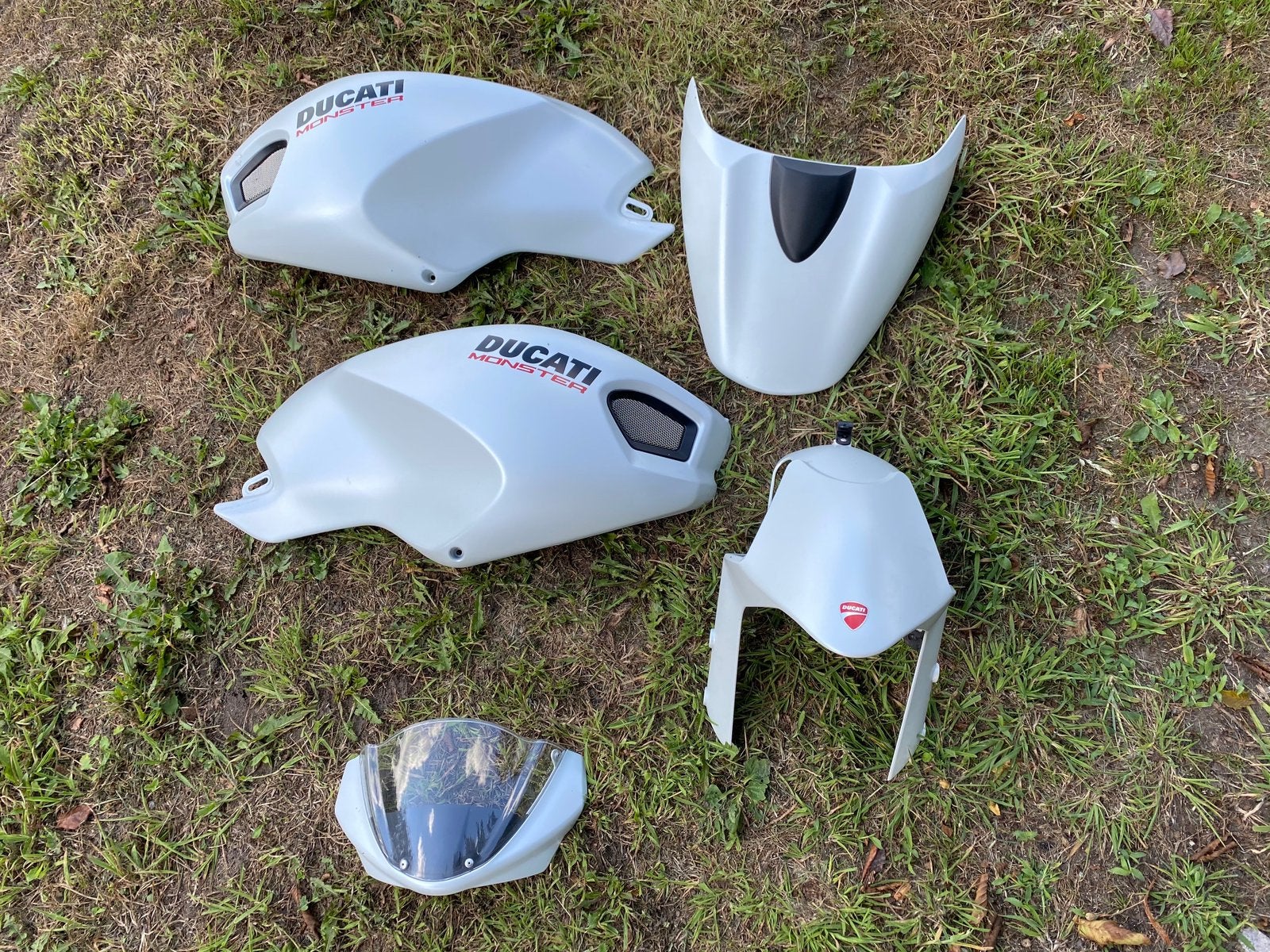 Lakset voor monster 696/1100, Particulier, Naked bike