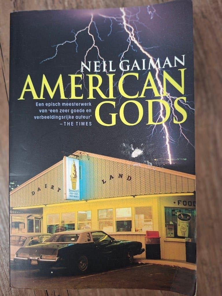 American Gods (nl) Neil Gaiman, Boeken, Ophalen of Verzenden, Gelezen, Neil Gaiman