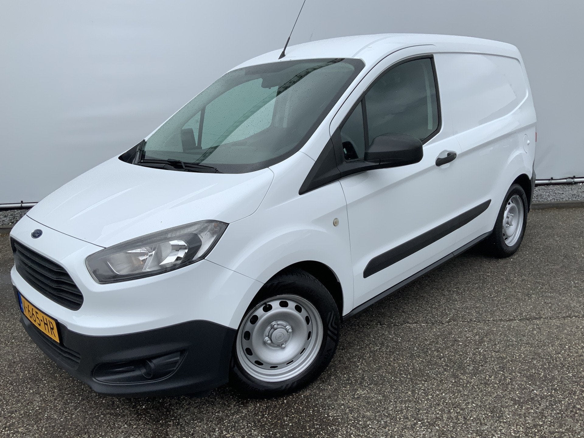 Ford Transit Courier 1.5 TDCI Economy Edition Airco Euro 6, Auto's, Voorwielaandrijving, Stof, Gebruikt, Euro 6