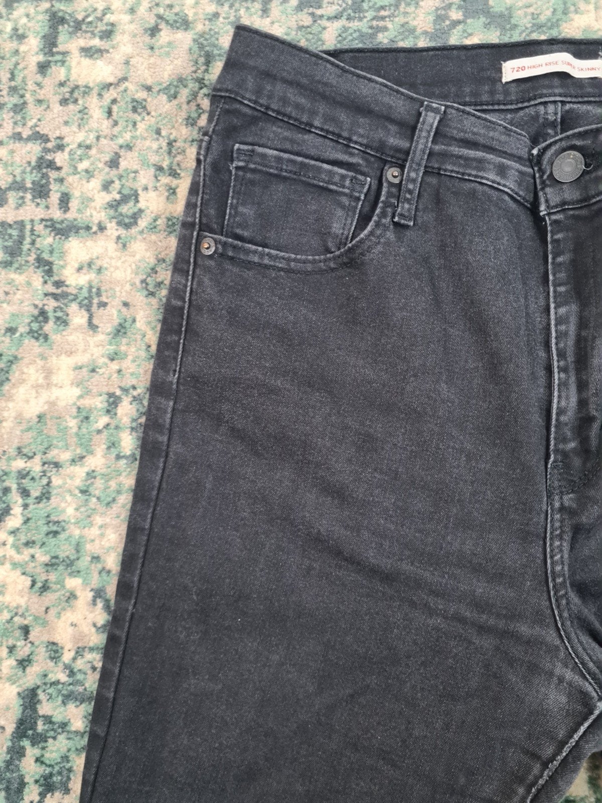 Levi's 720 highrise super skinny W32 L30 Dames Tulsi3230, Zwart, Ophalen of Verzenden, W30 - W32 (confectie 38/40), Gedragen