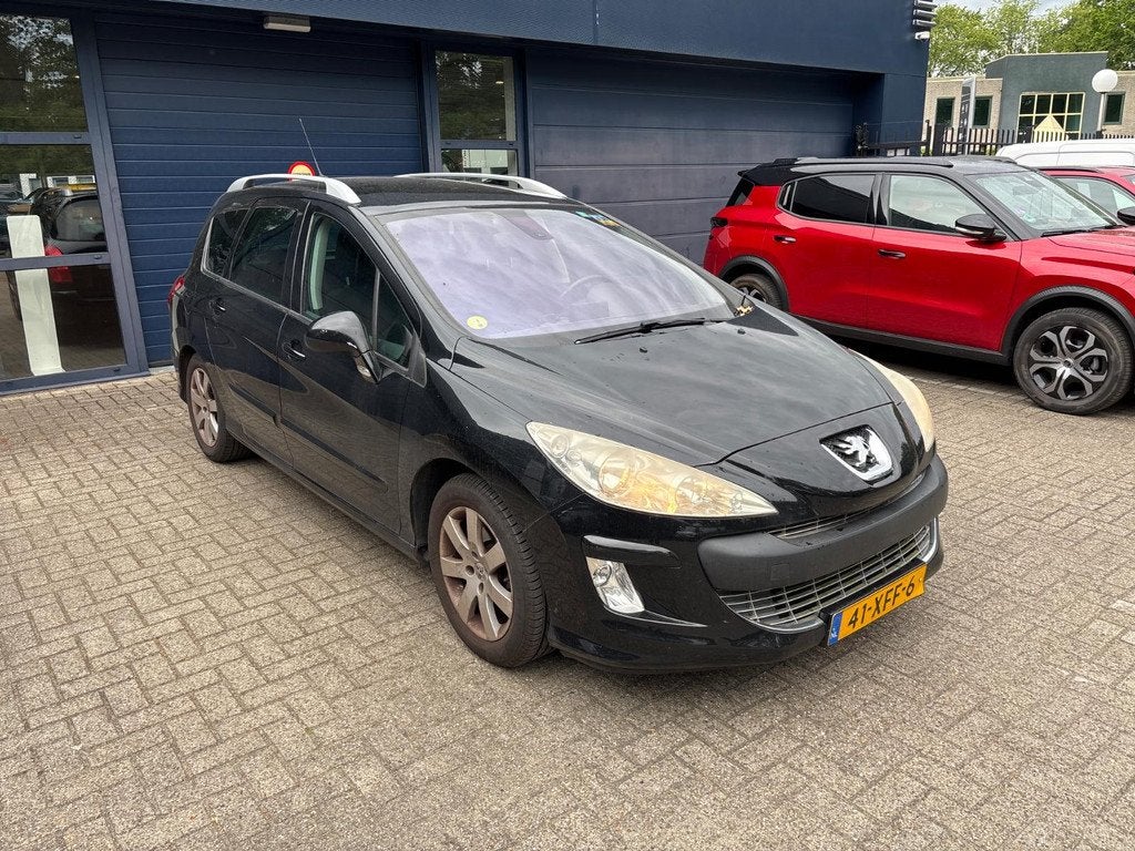 Peugeot 308 SW 2.0 HDi Blue Lease Executive Automaat | Navi, Auto's, Peugeot, Euro 5, Stof, Gebruikt, 1578 kg