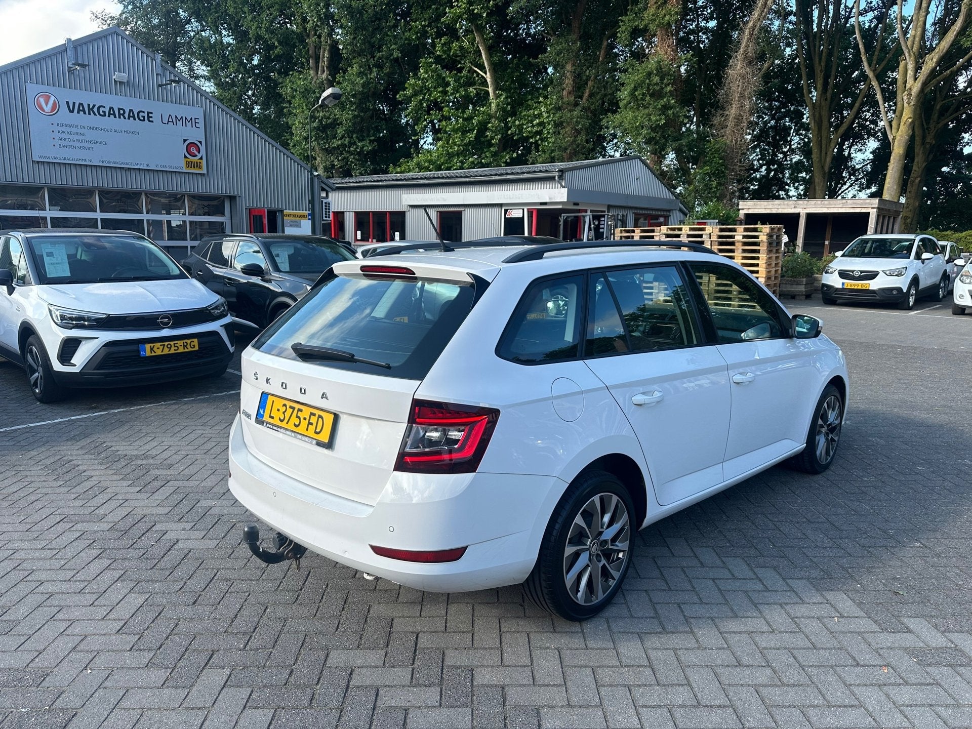 Skoda Fabia Combi 1.0 TSI Business Edition , navigatie , pdc, Gebruikt, 95 pk, 1036 kg, Origineel Nederlands