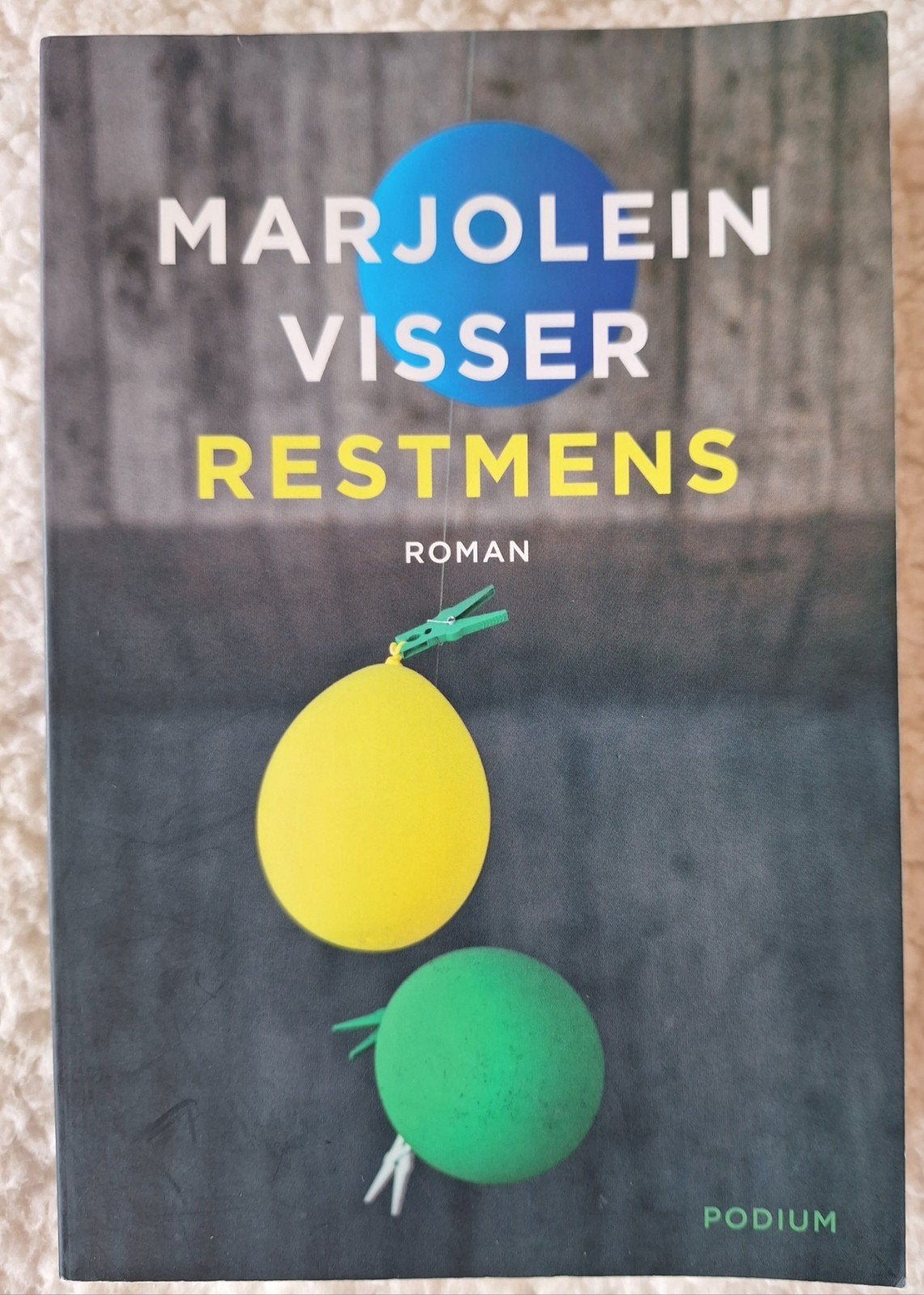Marjolein Visser - Restmens, Ophalen of Verzenden, Zo goed als nieuw