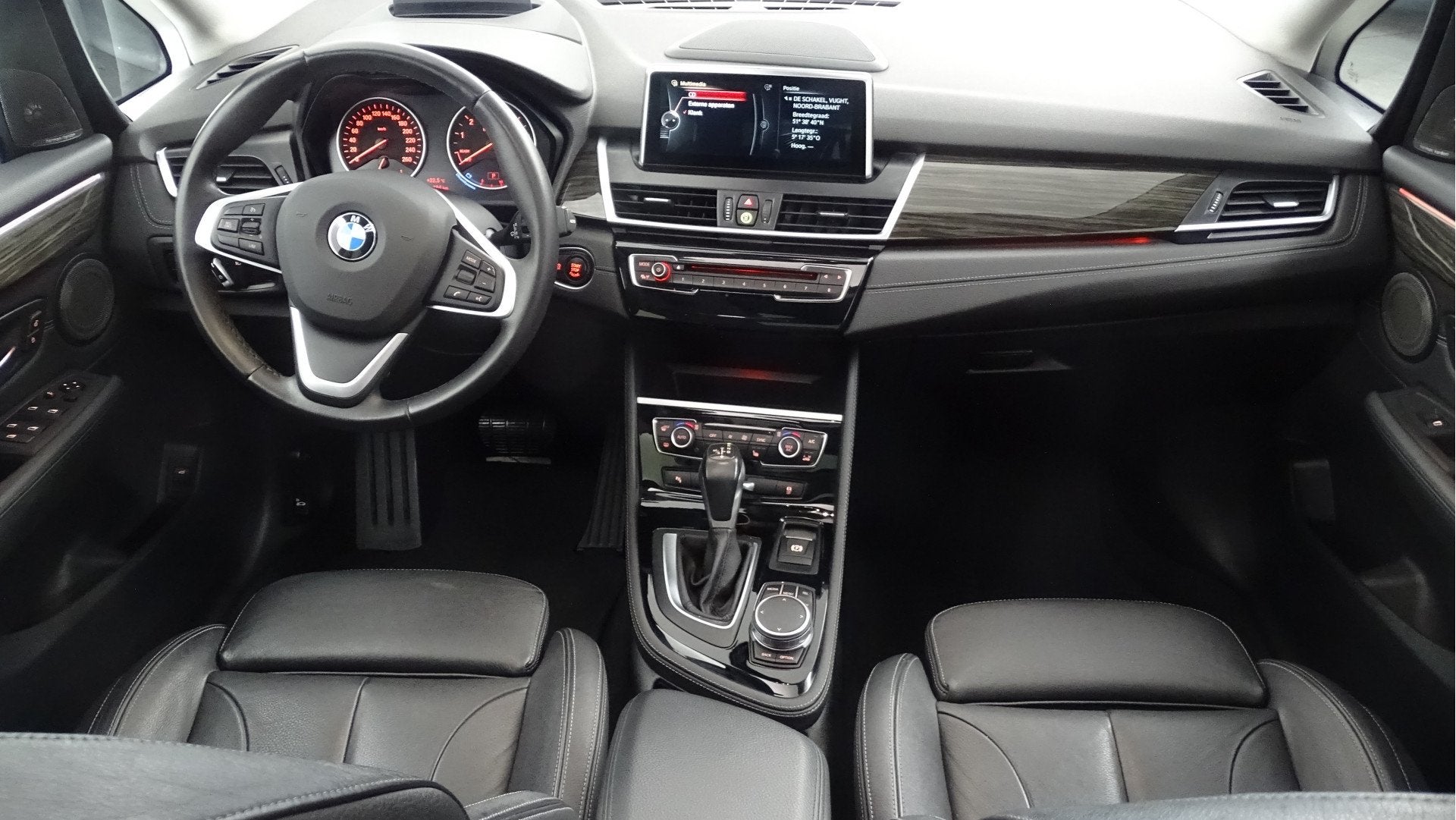 BMW 2 Serie Gran Tourer 218i High Executive 7p-LEDER-CAMERA-, Auto's, 136 pk, Gebruikt, 7 stoelen, Leder