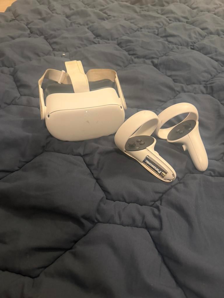 Oculus Quest 2 VR-bril - Zo goed als nieuw, Spelcomputers en Games, Virtual Reality, Ophalen, Zo goed als nieuw, VR-bril, Overige platformen