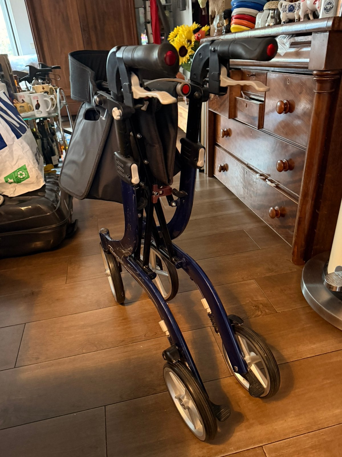 Travixx rollator van maart 2024, Diversen, Ophalen, Zo goed als nieuw