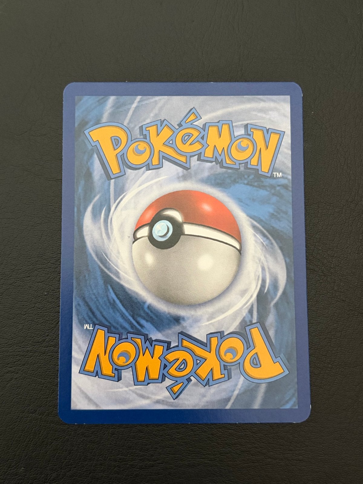 Foto 7 van Pokémon Ash's Pikachu 'I Choose You' Complete Set