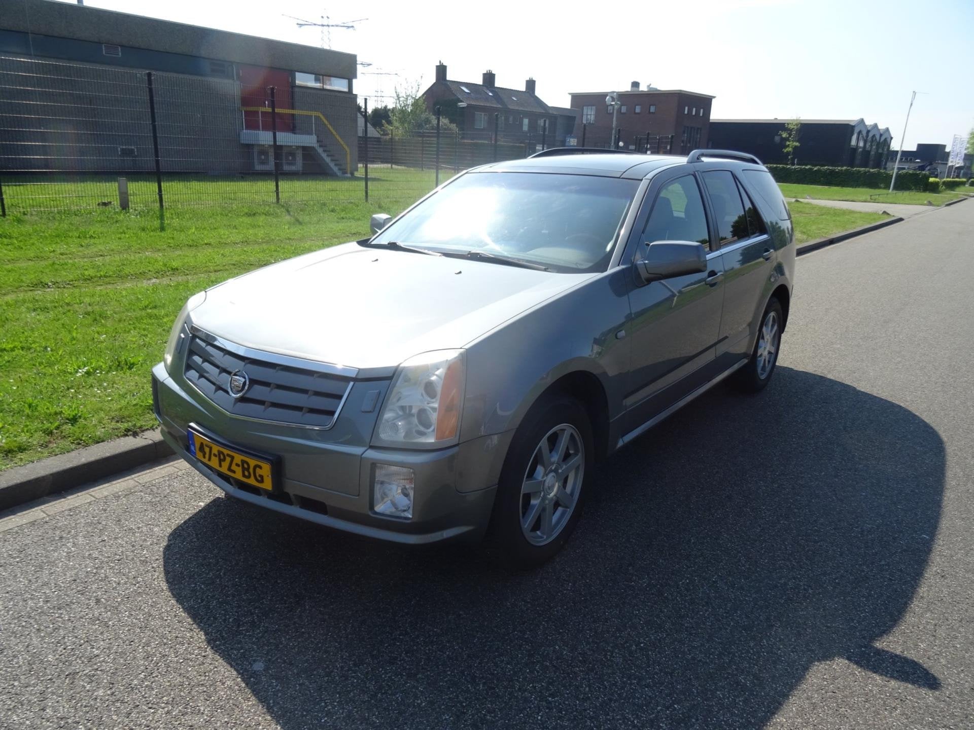 Cadillac SRX 3.6 Sport Luxury, Auto's, Cadillac, Automaat, 259 pk, Vierwielaandrijving, 129 €/maand