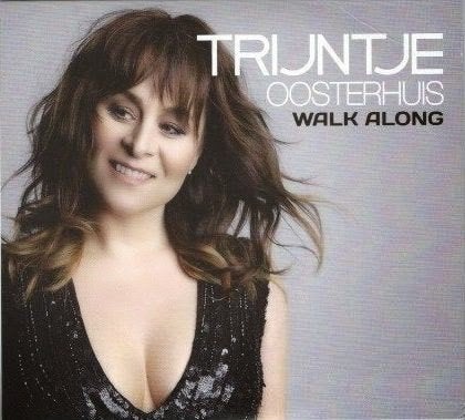 TRIJNTJE OOSTERHUIS CD SINGLE WALK ALONG eurovisie songfesti, Ophalen of Verzenden, Zo goed als nieuw, Pop