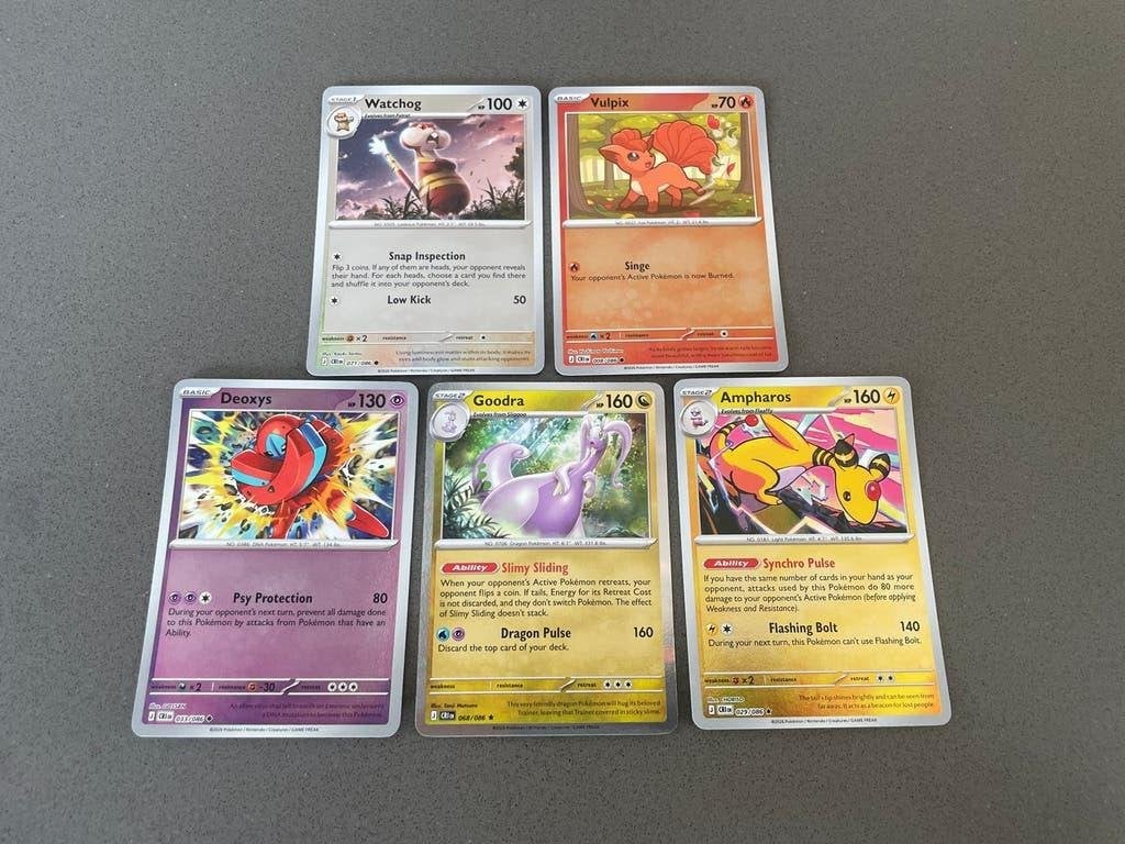 Pokémon Kaarten Set: Ampharos, Goodra, Deoxys, Vulpix, Watch, Ophalen of Verzenden, Zo goed als nieuw, Meerdere kaarten, Foil