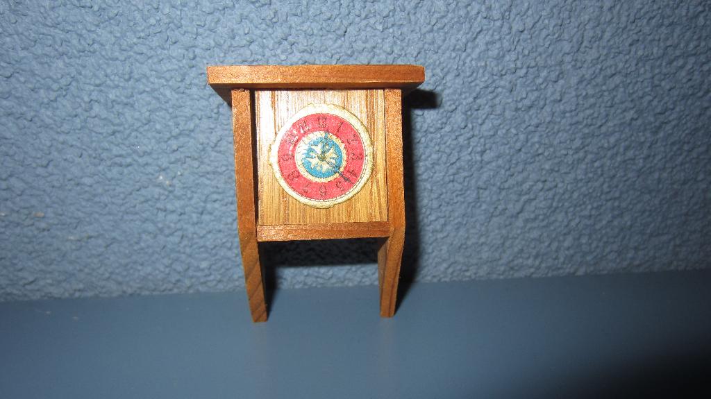oud wand klokje voor poppenhuis - verzenden kan, Verzamelen, Ophalen, Gebruikt, Poppenhuis