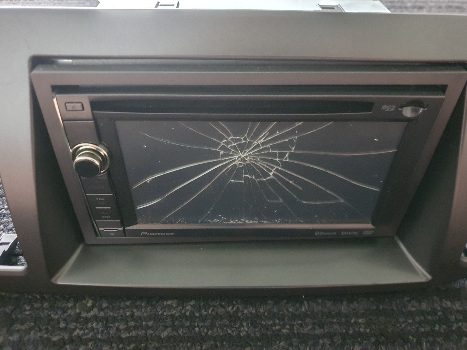 Pioneer AVIC-F940BT met gebroken scherm, Ophalen of Verzenden