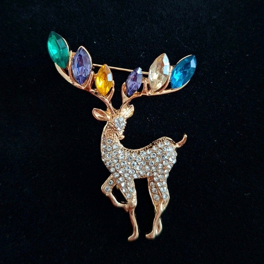 Hertenbroche met kleurrijke strass Nieuw, Overige materialen, 4 tot 7 cm, Nieuw, Ophalen of Verzenden