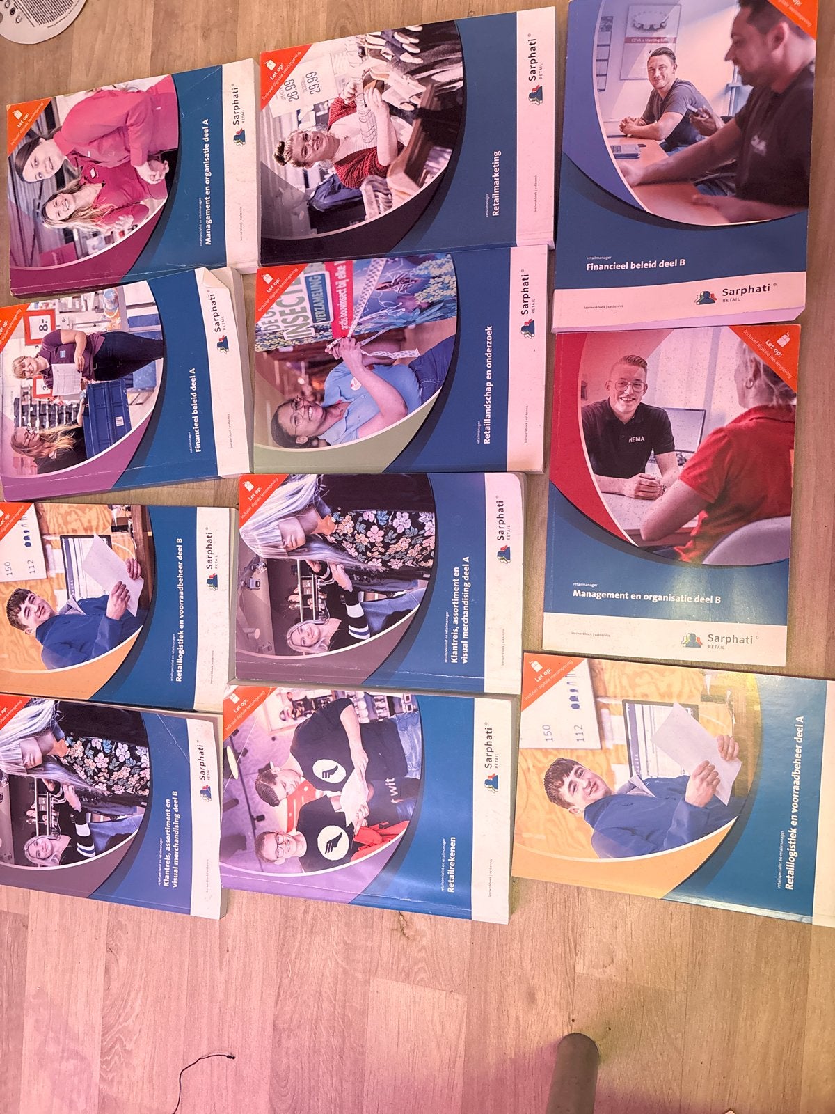 Boekenpakket Retail Manager opleiding (Sarphati), Boeken, Verzenden, Zo goed als nieuw, MBO