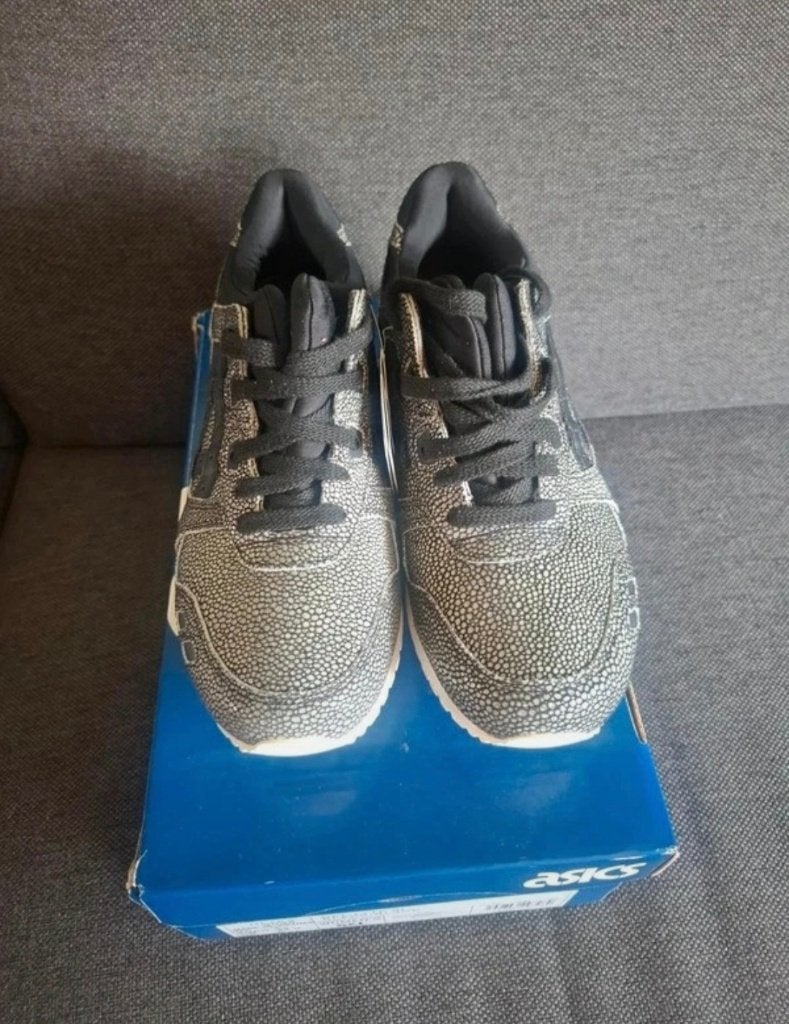Nieuwe Asics Gel-Lyte (advr 95), Kleding | Dames, Schoenen, Zwart, Nieuw, Ophalen of Verzenden, Sneakers of Gympen