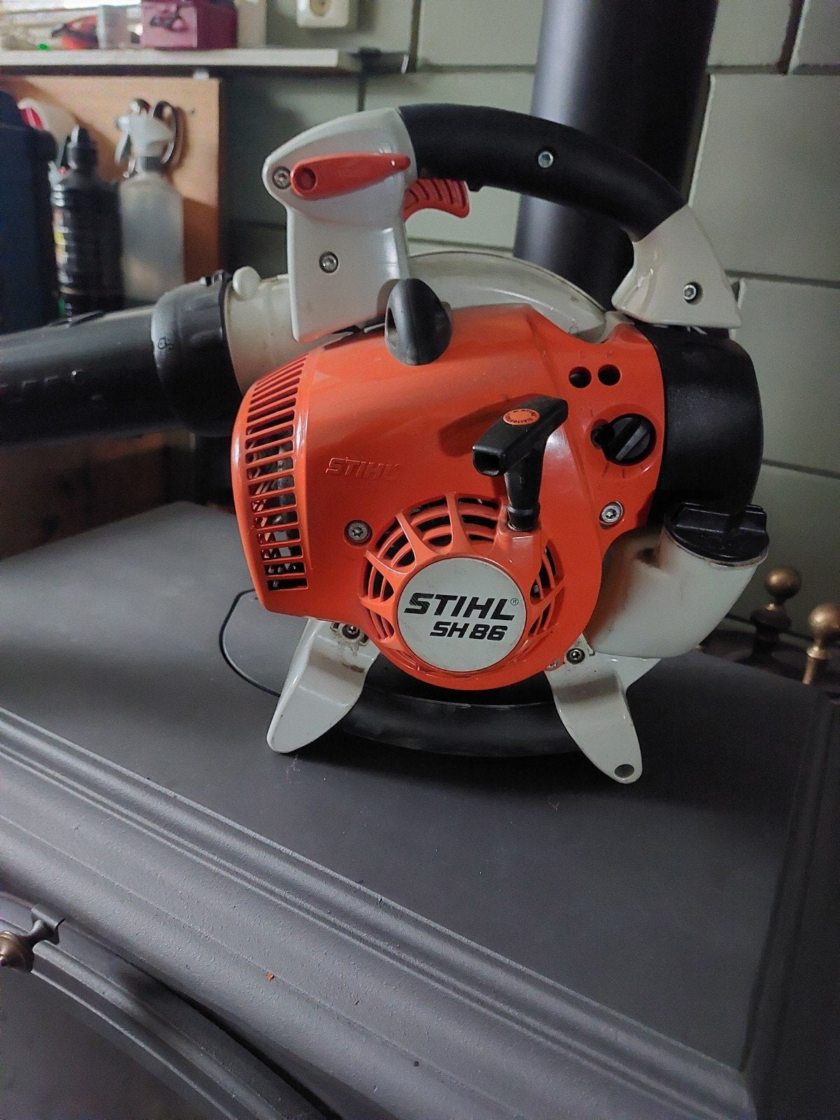 SH 86 stihl bladblazer/ zuiger, Ophalen, Handgedragen, Zo goed als nieuw, Stihl