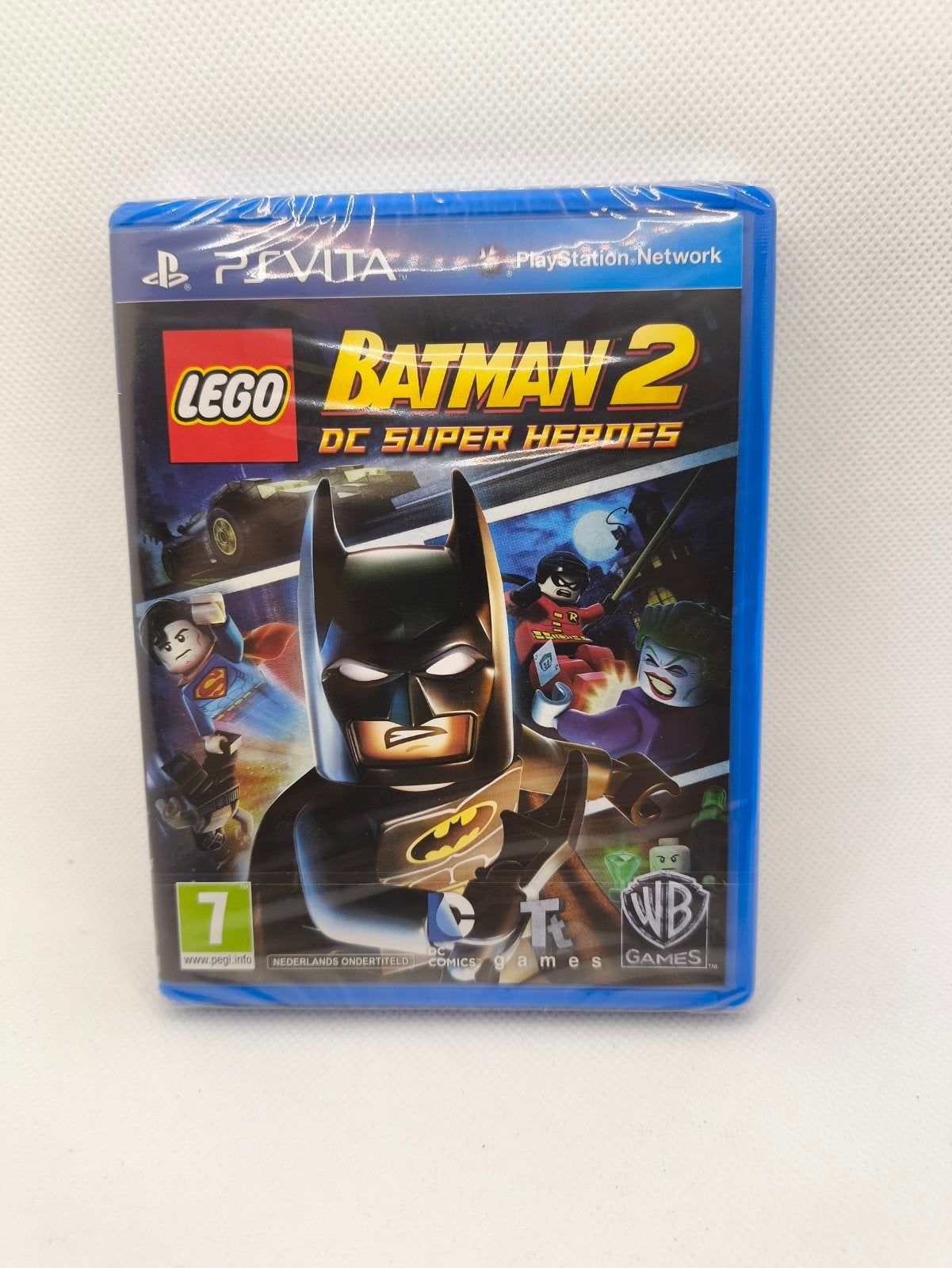 SEALED lego Batman 2 dc super Heroes ps vita game, Avontuur en Actie, Ophalen of Verzenden, Zo goed als nieuw, 3 spelers of meer