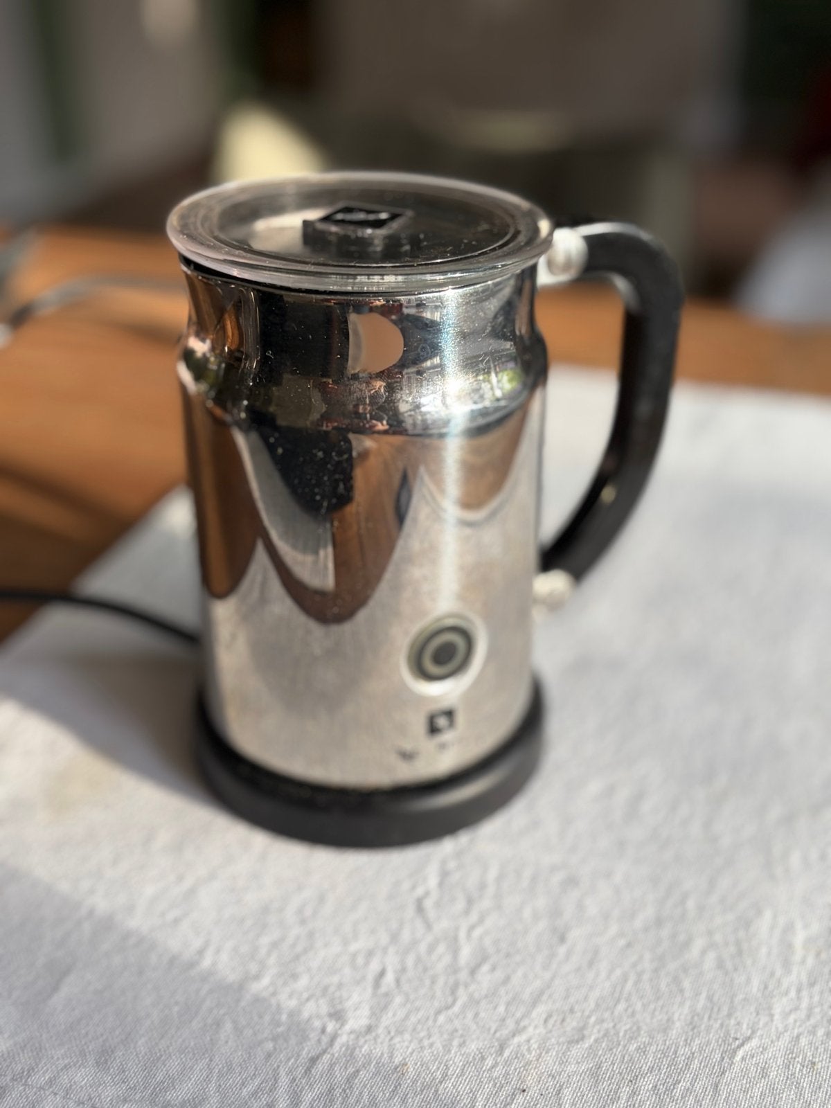 Nespresso Melkopschuimer - RVS, Ophalen of Verzenden, Gebruikt, Elektrische melkopschuimer
